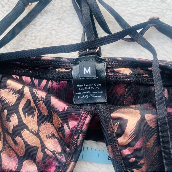 Cute❤️Booty sports bra. - Picture 7 of 9